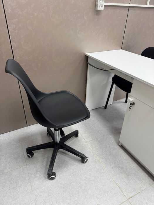 Шаштараз еркектермен айел адамдадар