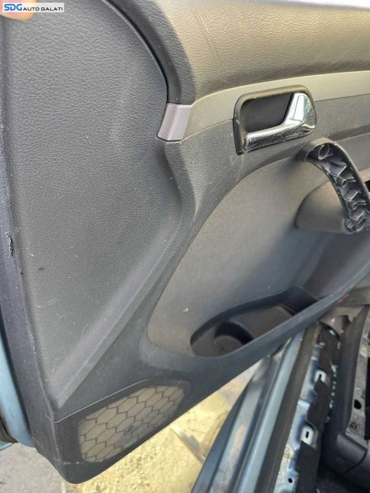 Tapiterie Panou Fata Interioara Piele Neagra de pe Usa Portiera Dreapta Fata Volkswagen Touran 2003 - 2010