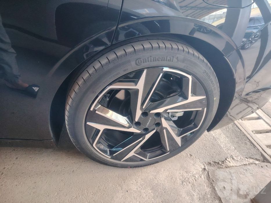 Lynk & co Z10 full 2025