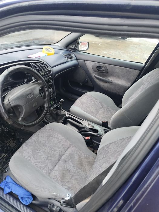 Форд мондео 1997г.в.универсал