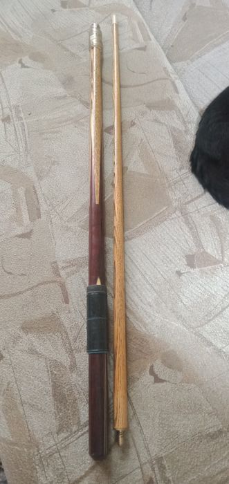 Кий бильярдный.   .