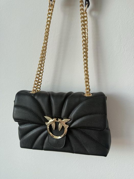 Дамски чанти Pinko, Jacquemus, Coach