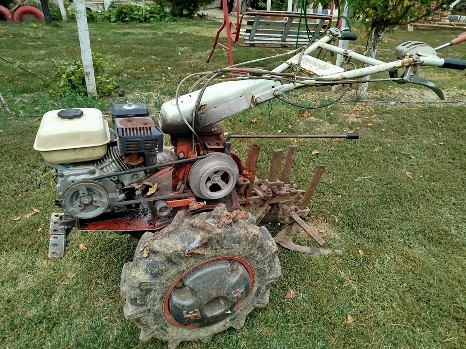 Японски мотоблок