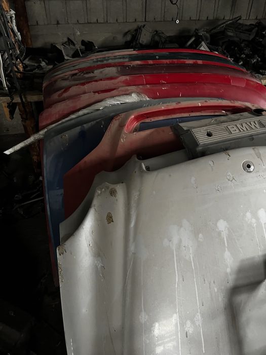 Капот пассат б4