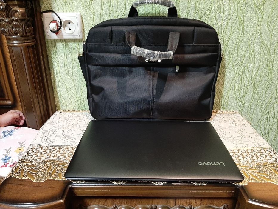 Ноутбук Lenovo IdeaPad 330