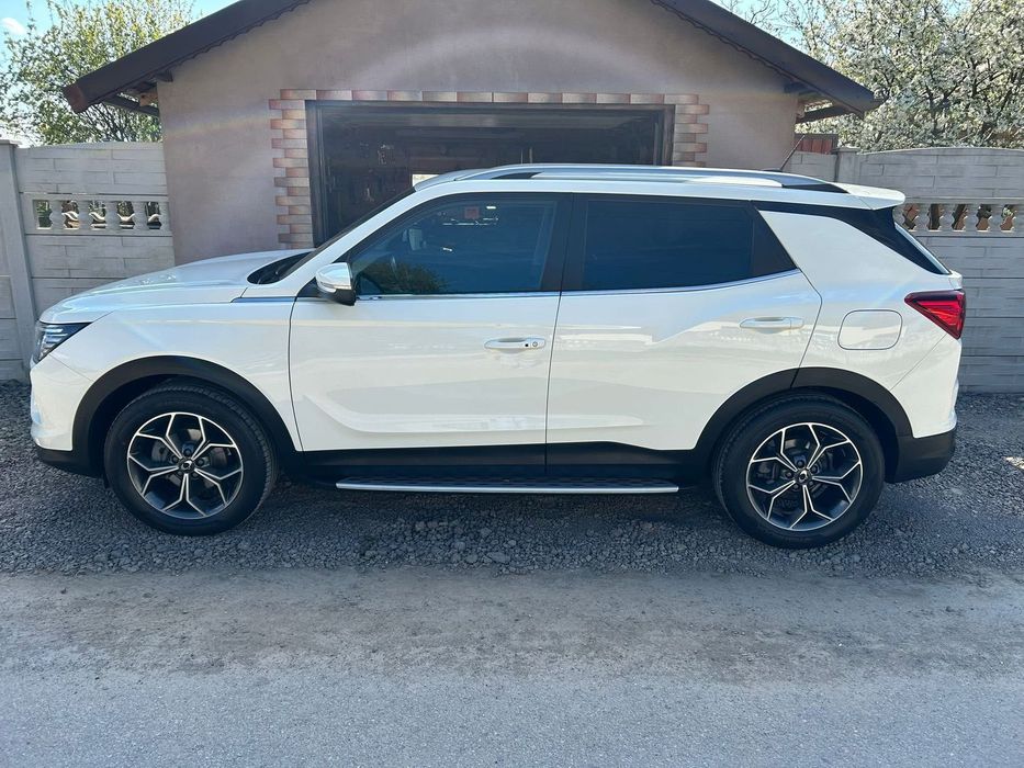 SsangYong Korando 2020 benzină, 16.900 € — imagine 2