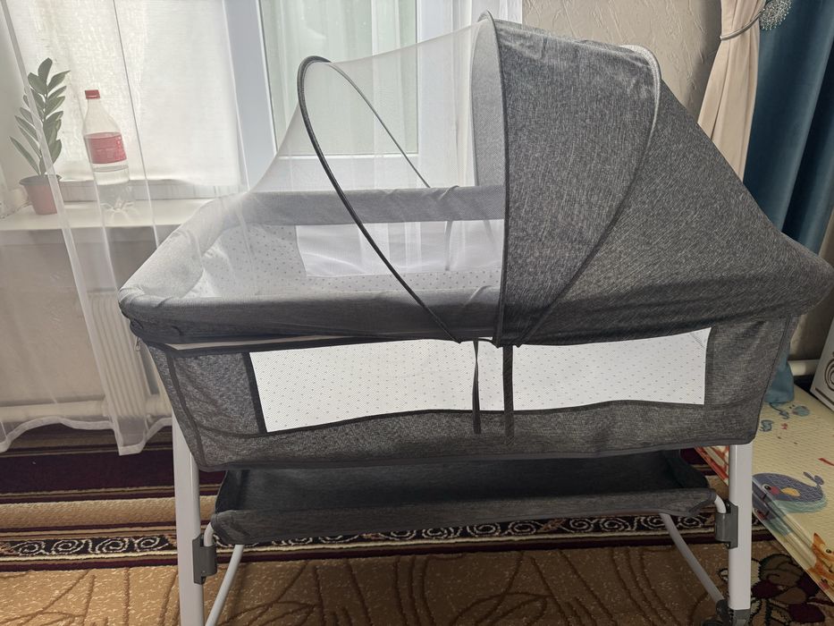 Детский манеж почти новый