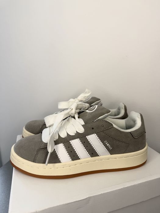 Adidas Campus grey suede sneakers – noi, originali