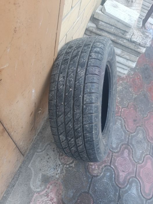 Продам шина одна штук
