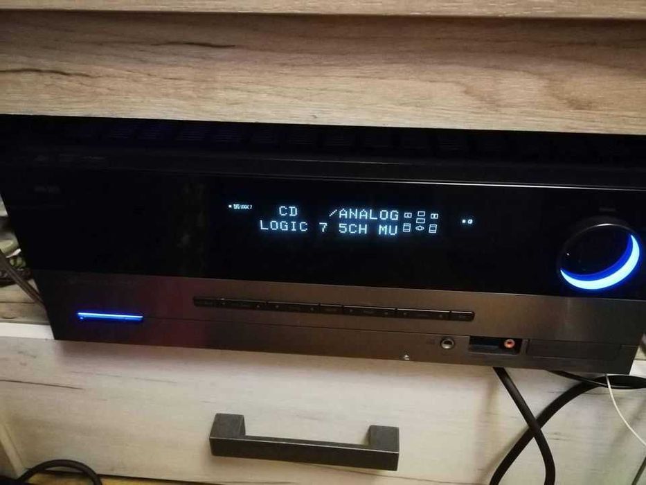 Amplituner (Statie) Harman Kardon AVR 138 - Poze reale