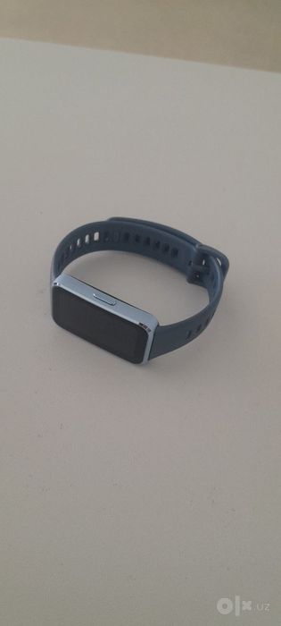 Huawei Band 10 aqilli brasleti.