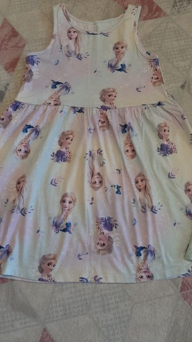 Детска рокля на Елза