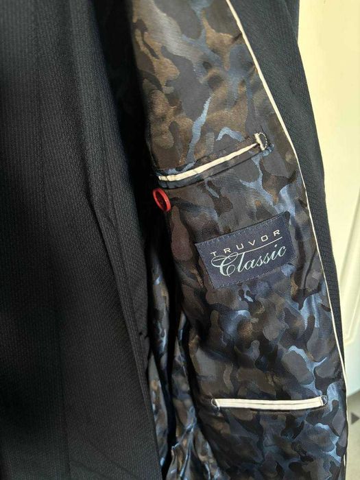 Костюм мужской новый Россия