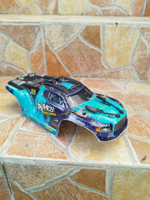 RC кола-4×4-1/18