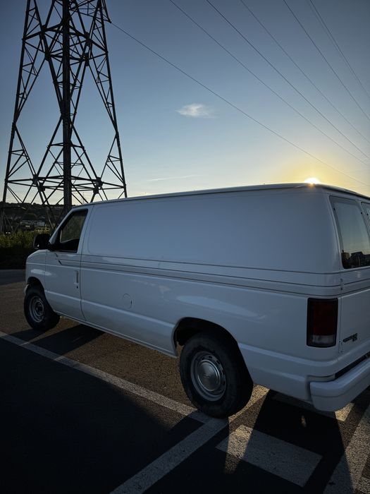 Ford Econoline 150
