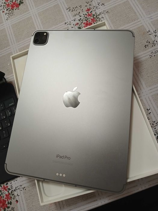 iPad Pro 11 M2 512GB Cellular + Smart Keyboard + Pencil 2