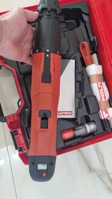 Pistol cuie beton Hilti