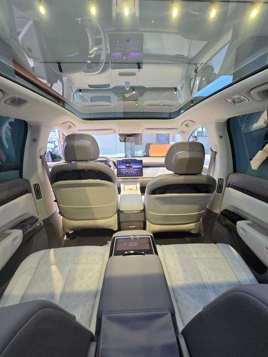 Zeekr  новый электромобиль в наличии