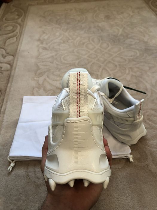 Adidasi Off-White ODSY 1000