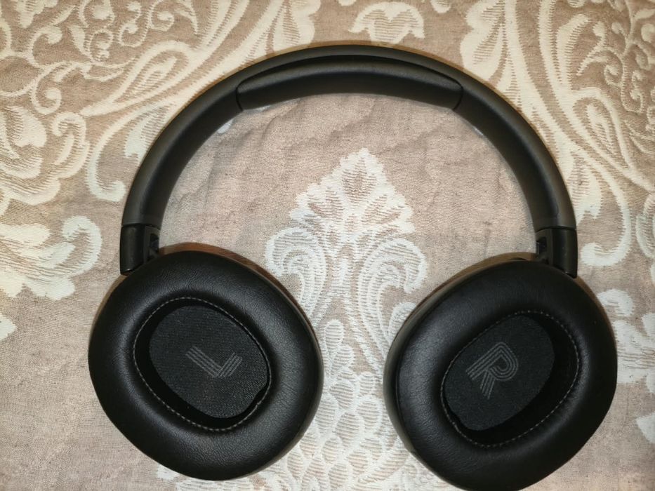 Наушники JBL 720