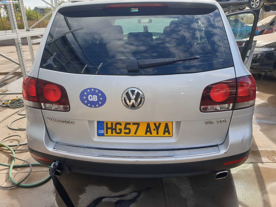 Haion Hayon Capota Portbagaj Dezechipat FARA Luneta Volkswagen Touareg 7L 2002 - 2010 Culoare LA7W [K8271]