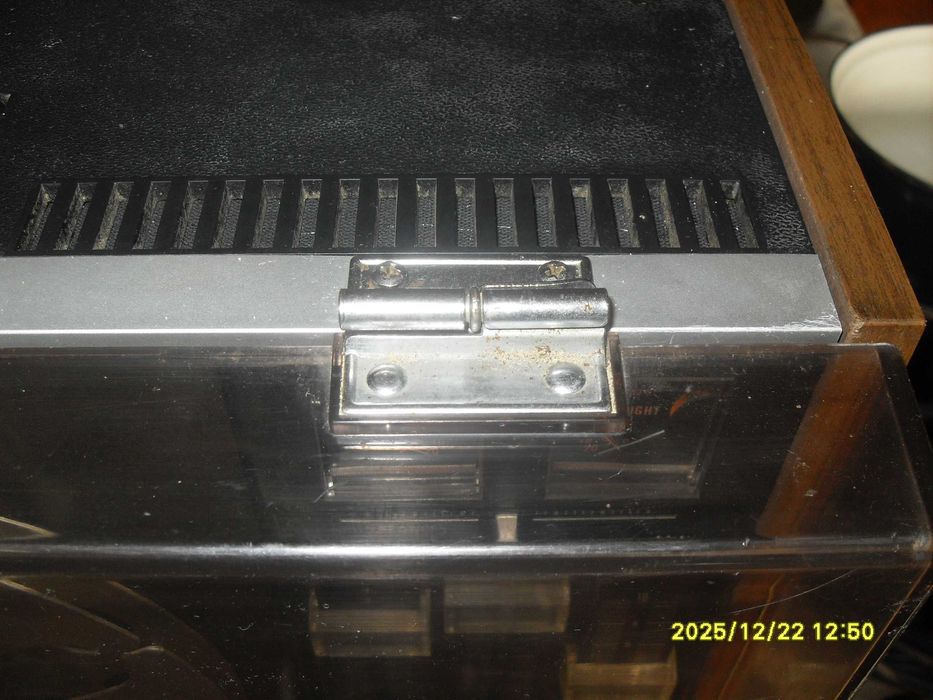 Продавам ролков магнетофон  „PHILIPS 4416”