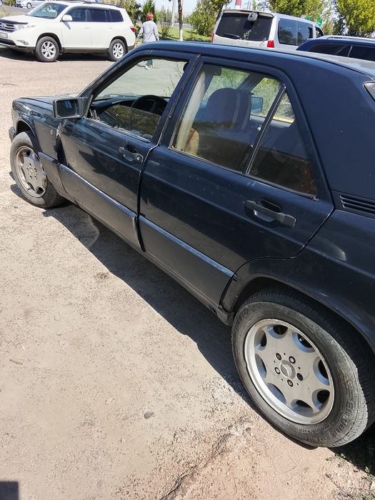 Мерседес 190 сатылады