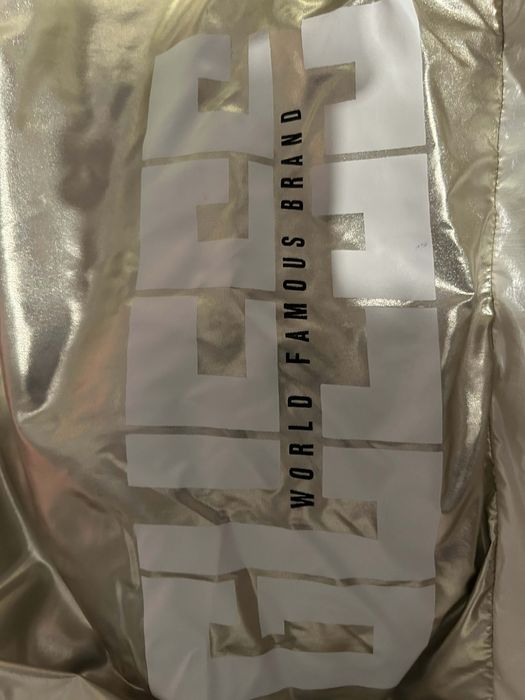 Дамско яке guess