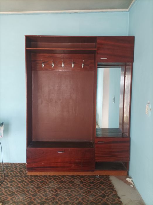 Prexoshka uchun shkaf