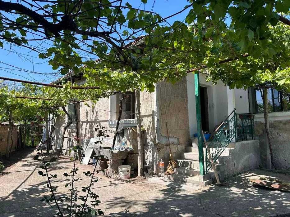 Продава се Къща в с. Горна махала, Област Пловдив - 80 кв.м за 375 €/кв.м - Снимка #1