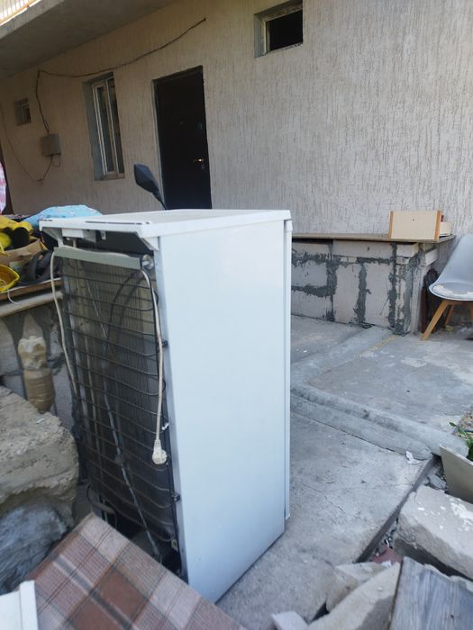 Холодильник сатылады