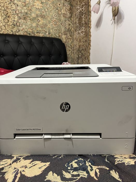 Продаю цветной принтер