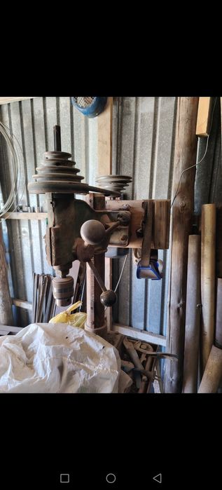 Сверлильный станок