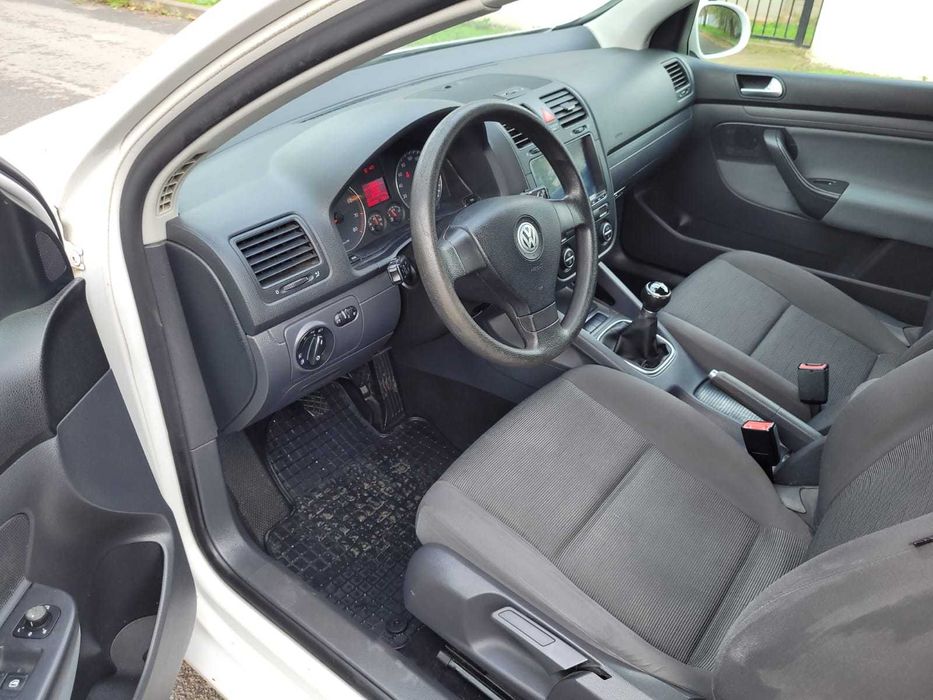 VW Golf V, stare excelenta