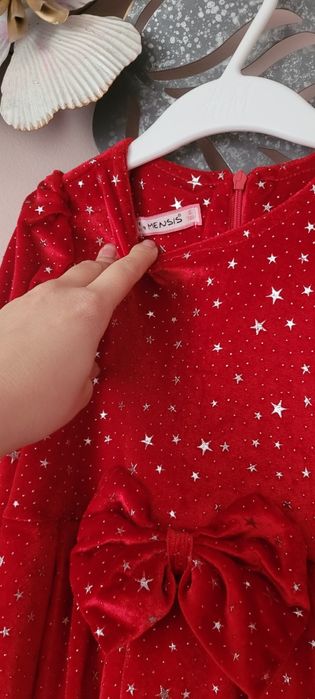 Rochie catifea, roșu intens, deosebită, 5/6 ani, Noua
