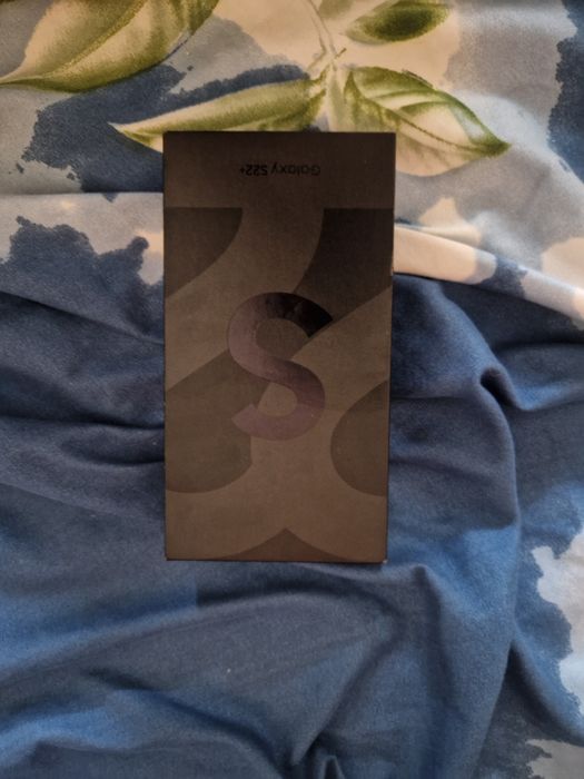 Самсунг с22+ Samsung s22 plus