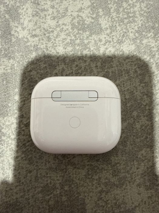 Air pods 3  хорошо работает