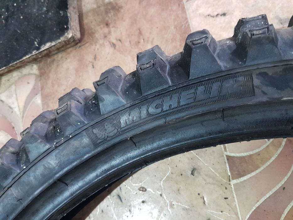 Michelin 90 90 21