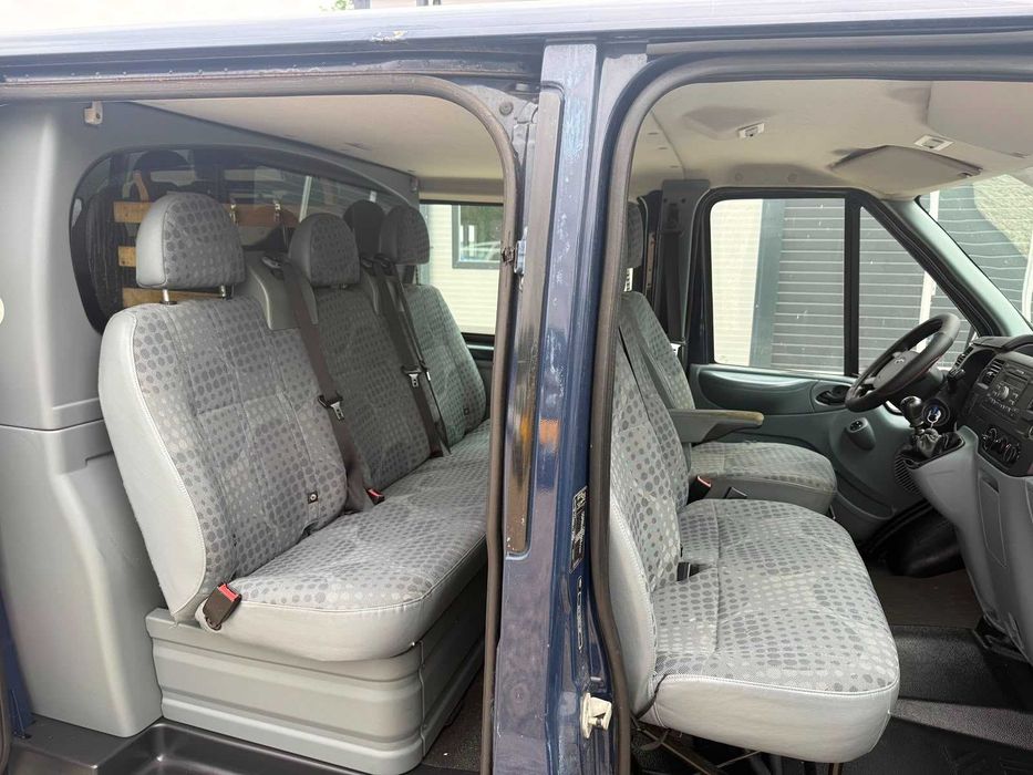 FORD TRANSIT 5 locuri 2012/Credit prin TBI Bank