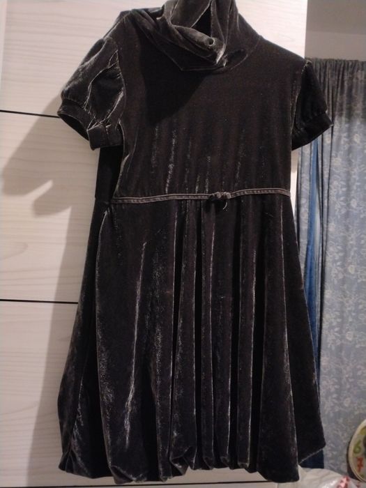 Rochie catifea gri stil balon noua neimbracata