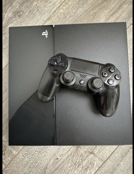 Ps 4 fat в хорошем состоянии