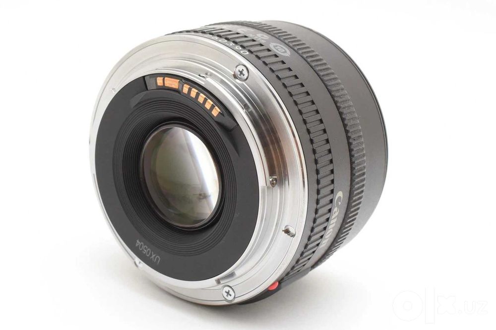 Canon EF 35mm f/2.0 — Качественный объектив (Japan)