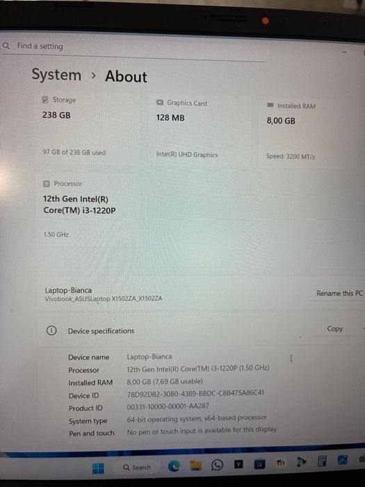 Laptop / Asus Vivobook x1502ZA / 15.6 inch / 256GB + 8GB RAM