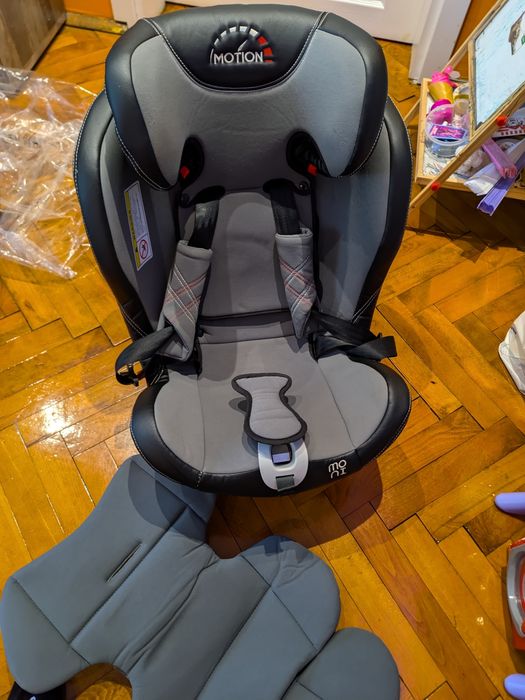 МОНИ Стол за кола 0-36 кг. MOTION ISOFIX 360° ЧЕРЕН