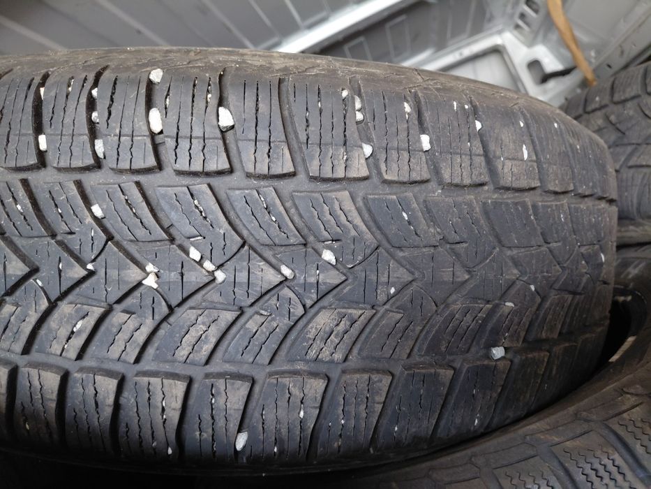 225/65/17" Debica 4бр.гуми дот 2023.