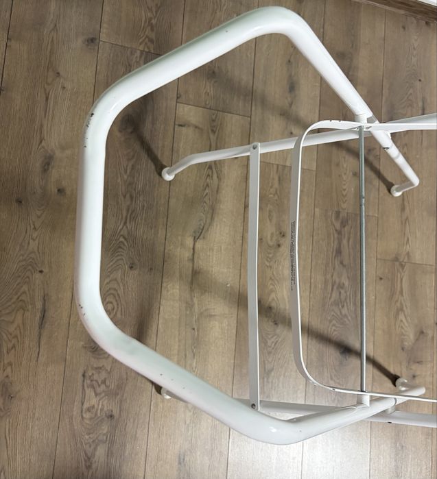 Cadita cu suport metalic si suport de plastic
