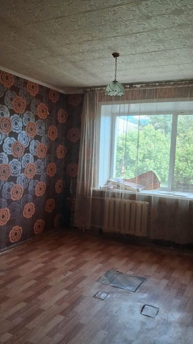 Сдам комнату в общежитии р-н м. Жанар