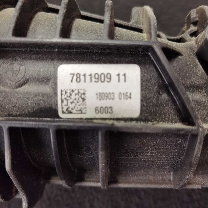 Всмукателния колектор за бмв 3.0д 258кс и 3.5 313кс