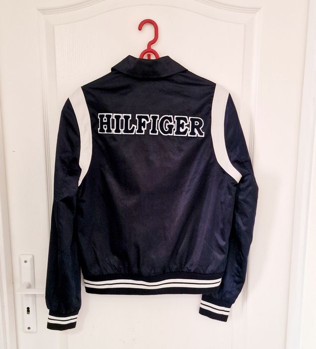 Tommy Hilfiger яке