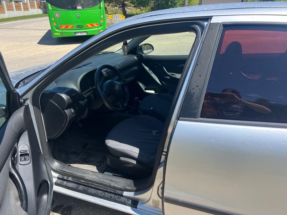 Seat Leon 2003 1.6 benzina